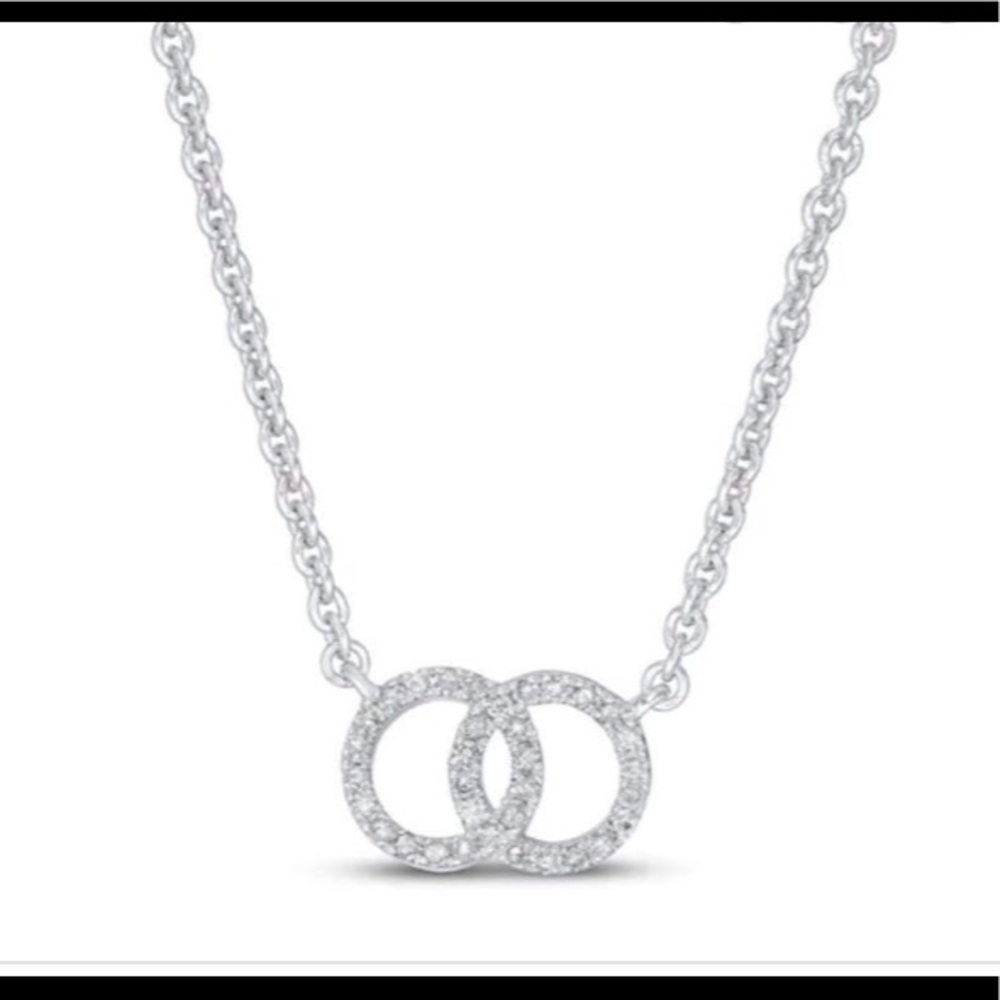 Diamond circle necklace